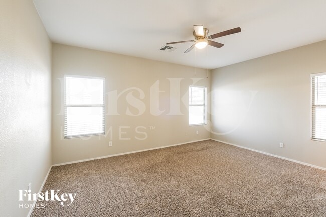 Building Photo - 11518 N 154th Ln