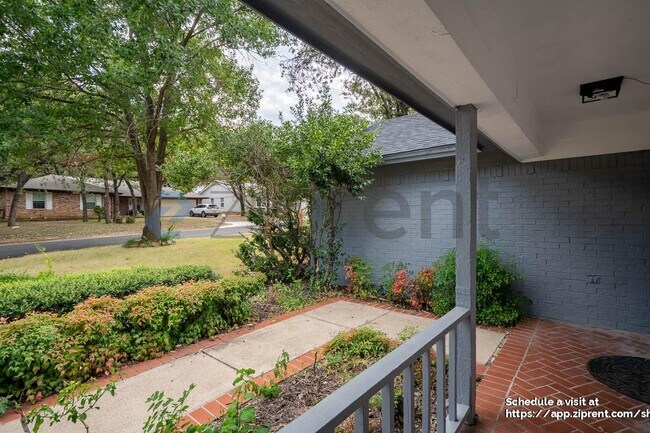 Building Photo - 6829 Shadydale Dr