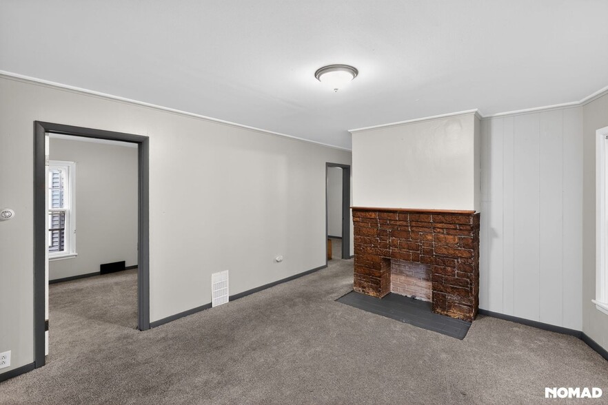 Building Photo - 40 Geary St