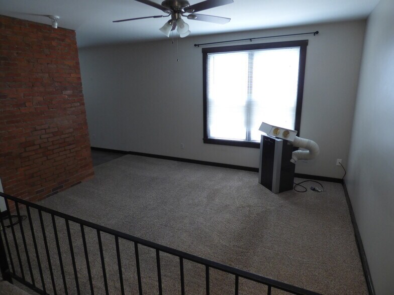 Building Photo - 2709 Middletown Rd