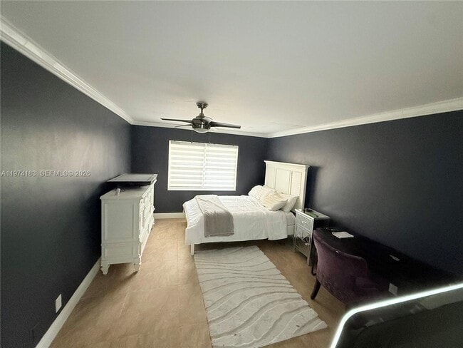 Building Photo - 6101 N Falls Cir Dr