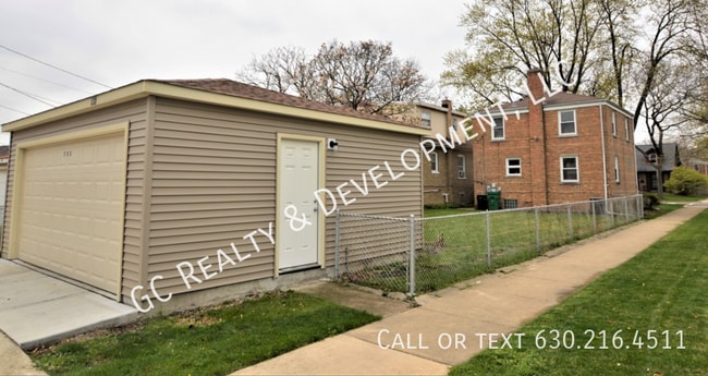 Building Photo - 735 Hull Ave