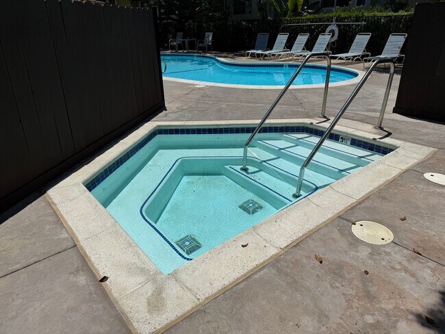 Building Photo - ??Spacious 2BR/2BA Condo for Rent in Tranq...