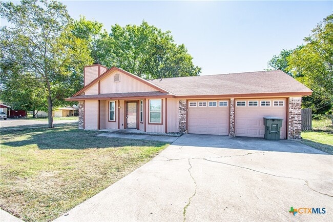 Primary Photo - 2608 Tracey Cir