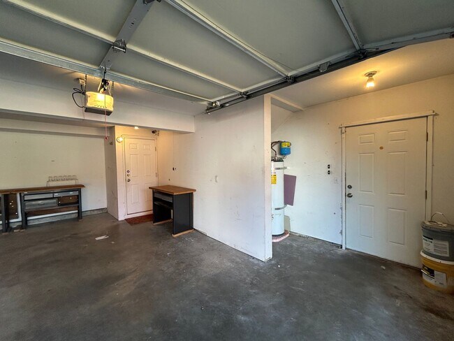 Building Photo - Brand New 2 Bd 1 Ba, 2 Gar Garage in the h...
