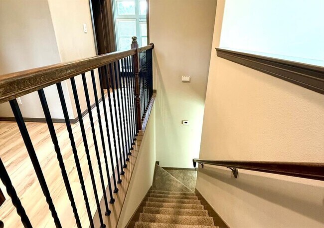 Building Photo - 7 Aventura Pl