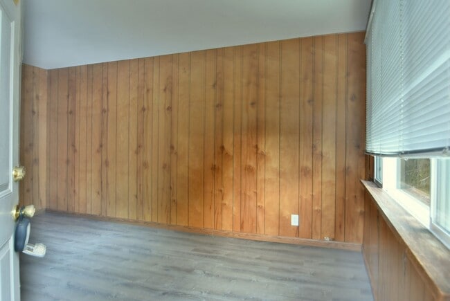 Building Photo - 2Bd/1Ba Lake Forest Park Home