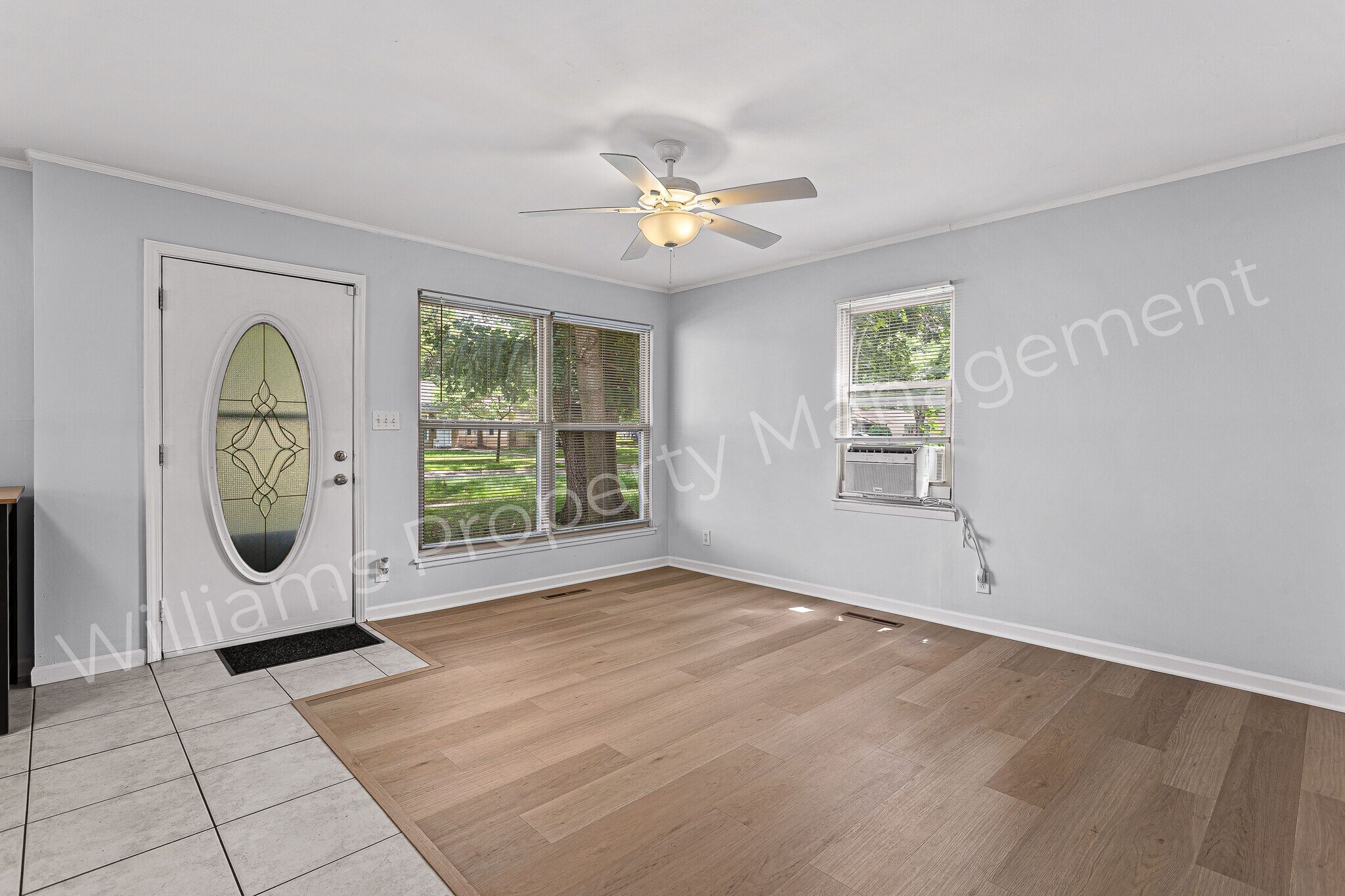 Building Photo - 22921 Rosewood St