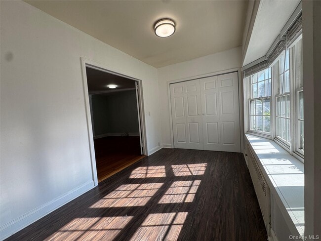 Building Photo - 267 Plainfield Ave