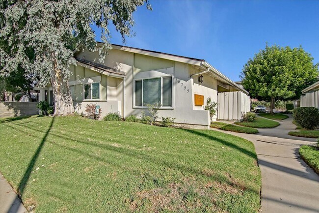 Building Photo - 16755 Parthenia St