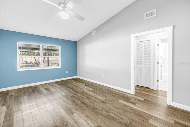 Building Photo - 5771 Timberlake Dr