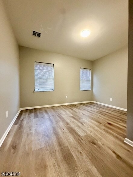 Building Photo - 456 Avon Ave