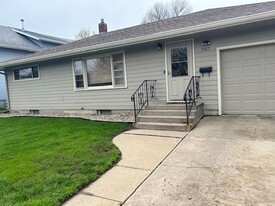 Front Side - 707 E 7th Ave