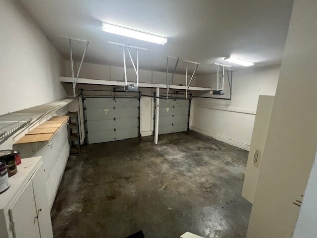 Building Photo - 2707 Blockhouse Ct
