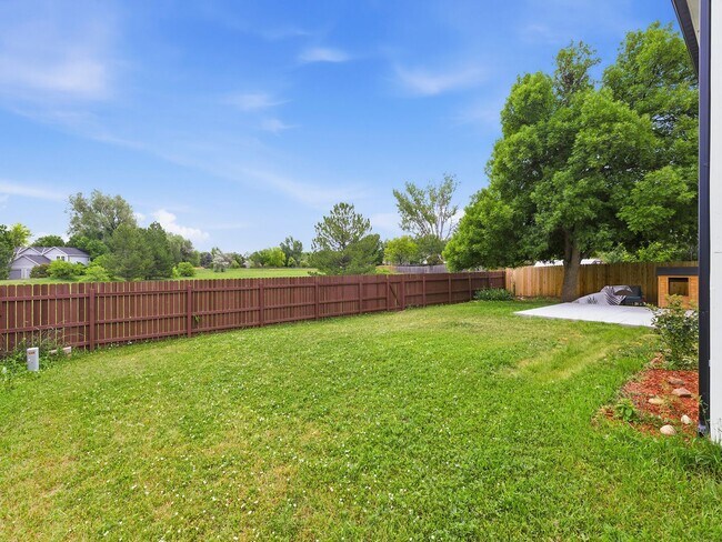 Building Photo - 3106 Sharps St