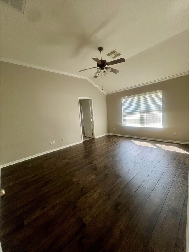 Building Photo - 8318 Sierra Dawn Dr