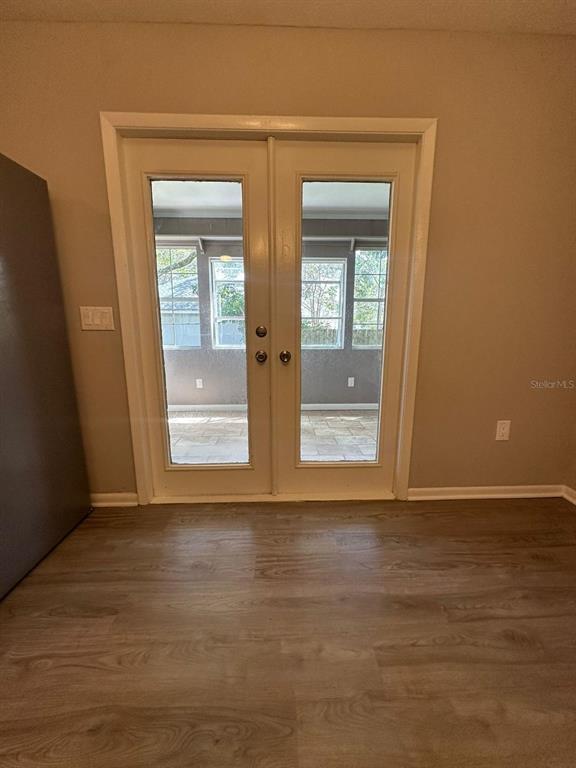 Building Photo - 147 Almond Rd