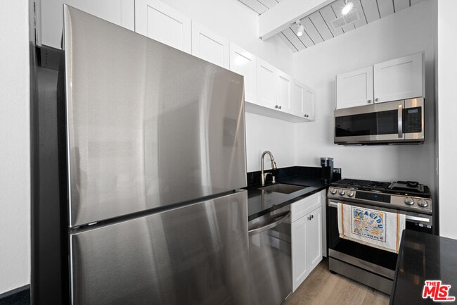 Building Photo - 25154 Malibu Rd