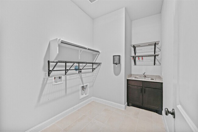 Building Photo - 28227 Cedar Peak Dr