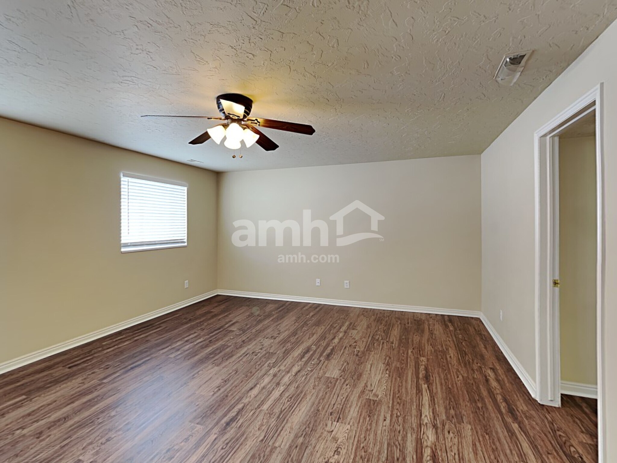 Building Photo - 326 S 1530 E