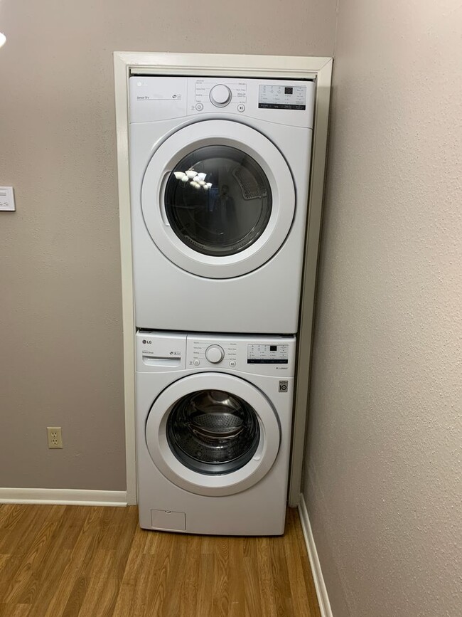 Building Photo - 4500 E Oltorf St