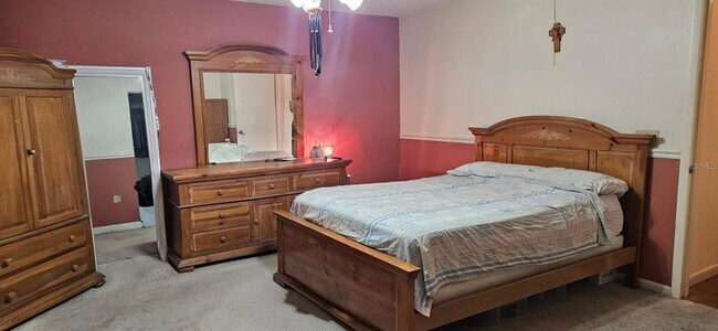 Building Photo - 8666 SW 92nd Ln