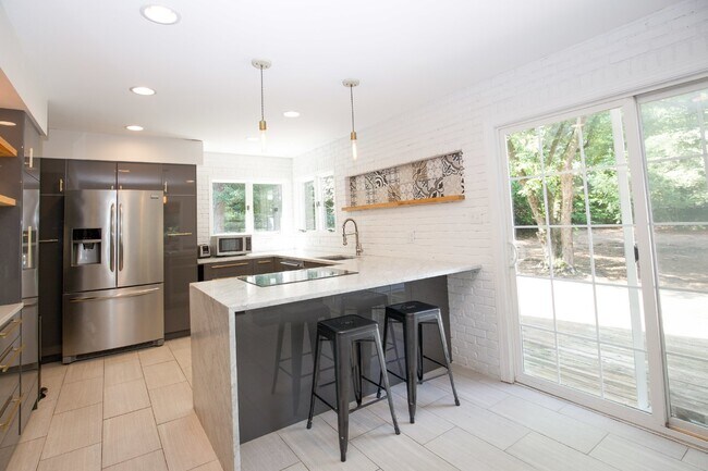 Building Photo - "3-Bedroom Home on Fox Hunt Lane in Southern Pines – Cozy Living Awaits!"