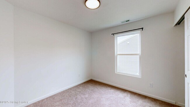 Building Photo - 192 Blue Ridge Cir