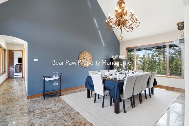 Building Photo - "Spacious 6-Bedroom Retreat with 7 Luxurious Bathrooms off Upper Bear Creek!"
