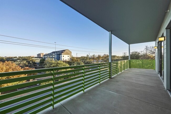 Building Photo - 4004 Banister Ln