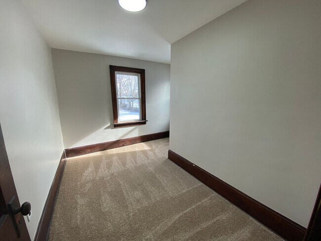 Building Photo - Rare 5-Bedroom Find!! Main-Floor Bed/Bath + Finished Attic Suite