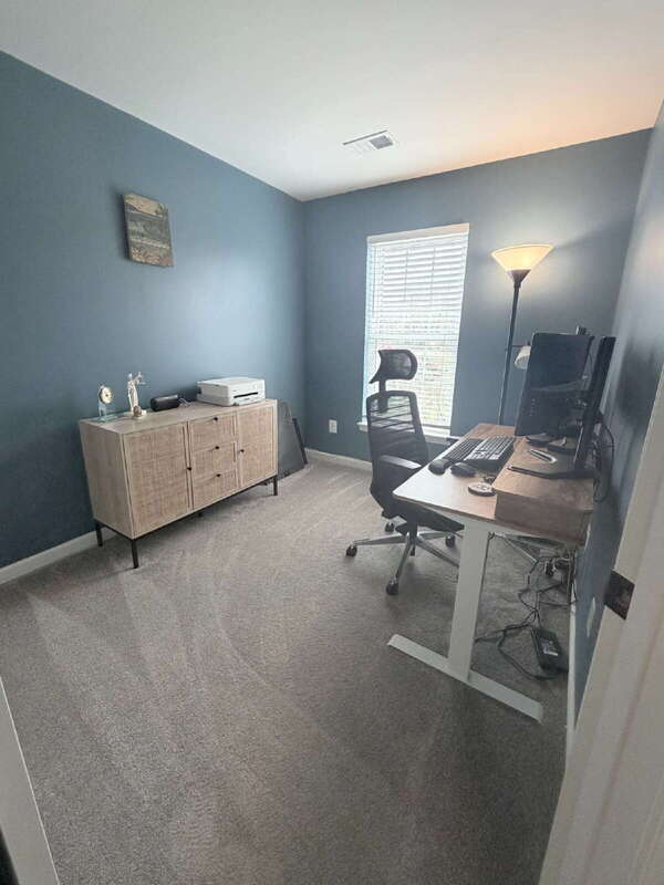 Building Photo - 978 Harrison Cir