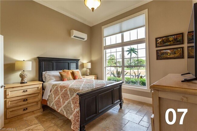 Building Photo - 2225 23rd St SW