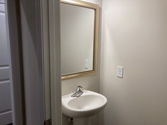 Building Photo - Wonderful Two Story Four Bedroom Home in B...
