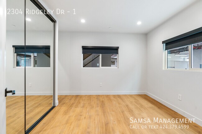 Building Photo - 2304 Ridgeley Dr