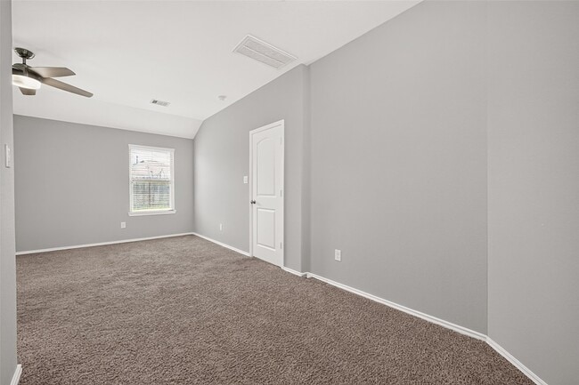Building Photo - 6014 Namika St