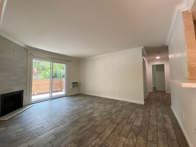 Building Photo - 2bed/2bath home in Mission Park Community!