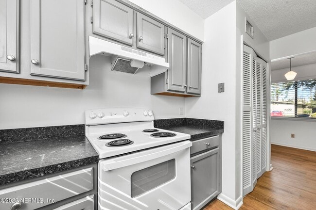 Building Photo - 3604 Morton St