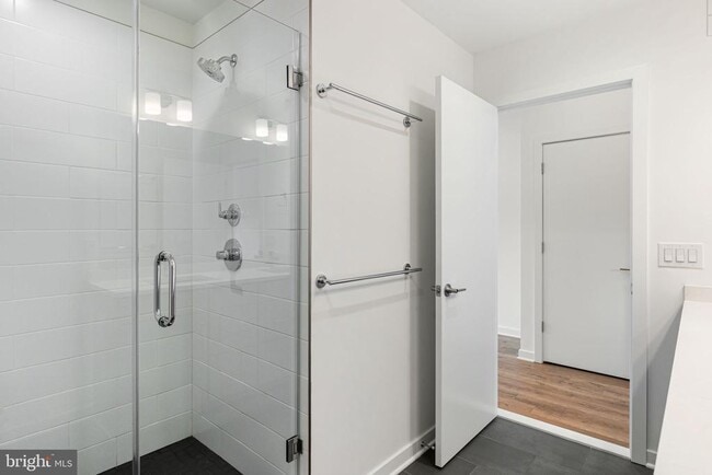 Building Photo - 3126 Pierview Ln