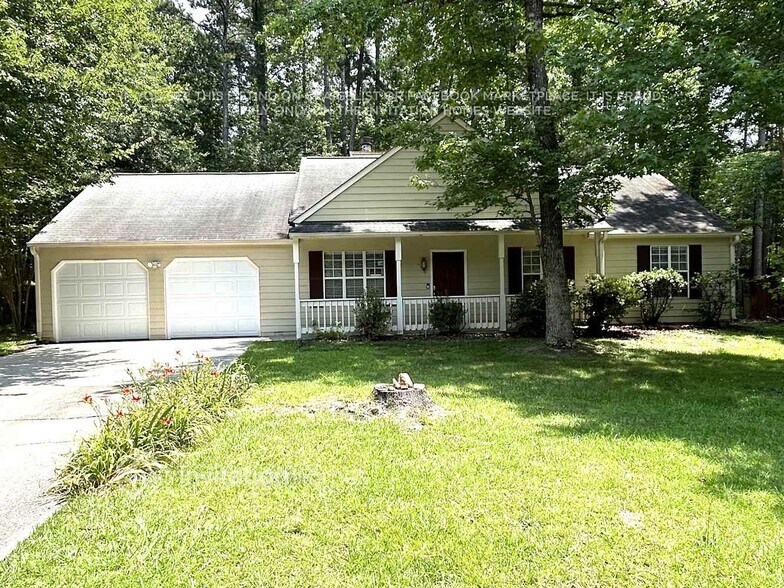 Primary Photo - 5551 Quarters Way