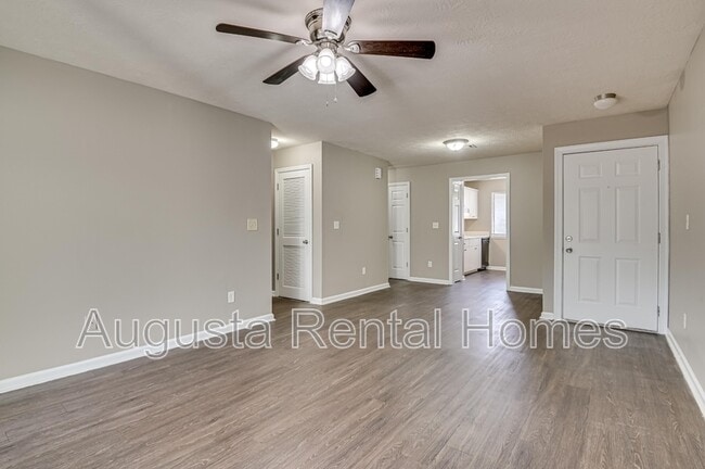 Building Photo - 3004D Strickland Court