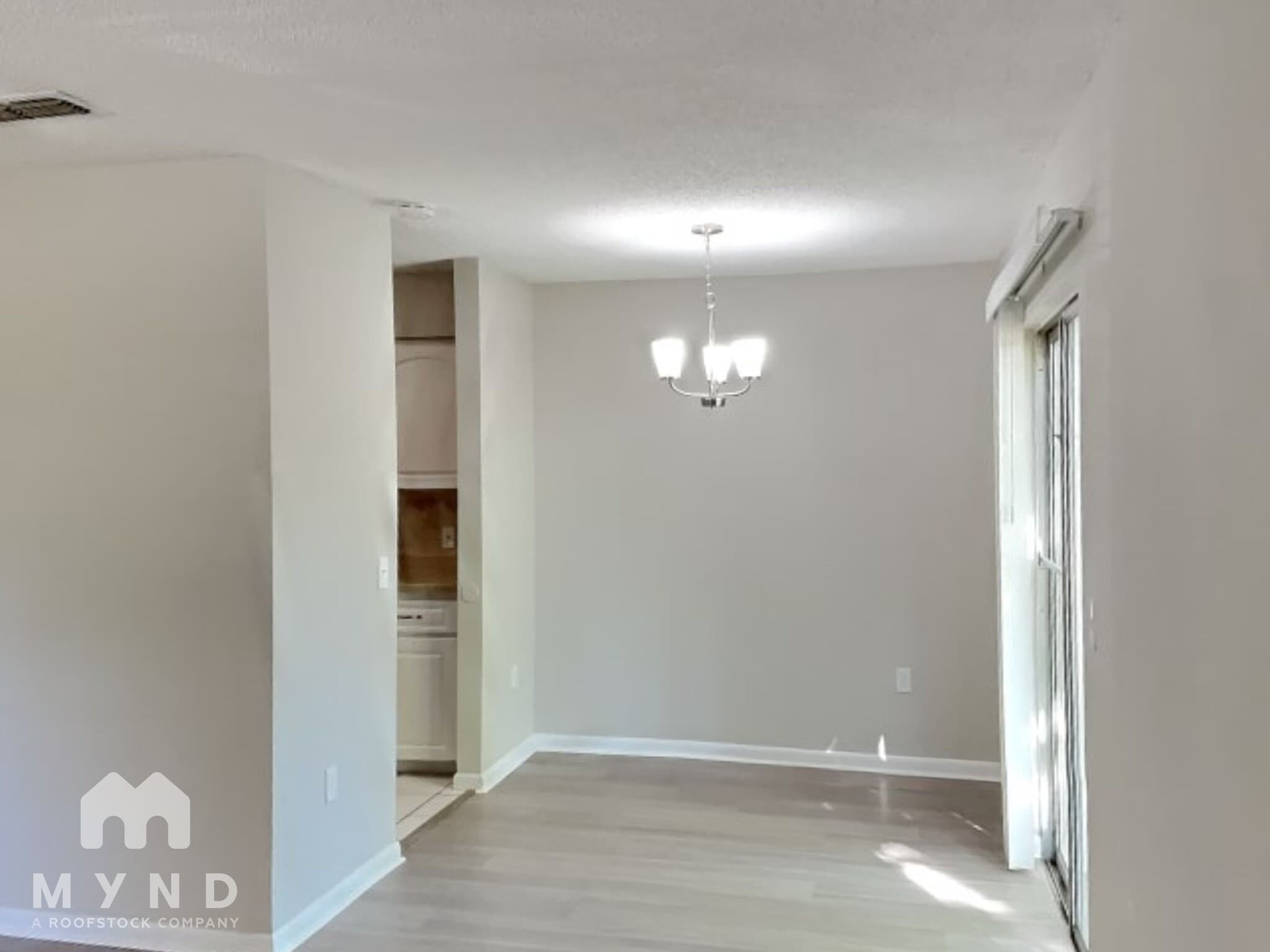 Building Photo - 2030 Voltaire St