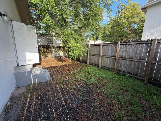 Building Photo - 253 NW 48th St