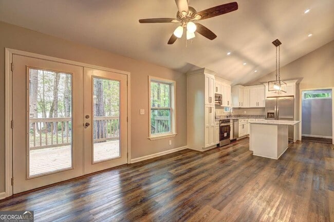 Building Photo - 641 Ragsdale Rd