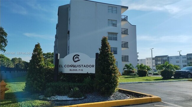 Building Photo - 14140 SW 84th St