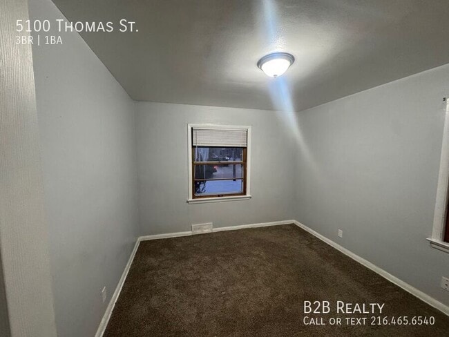 Building Photo - 5100 Thomas St