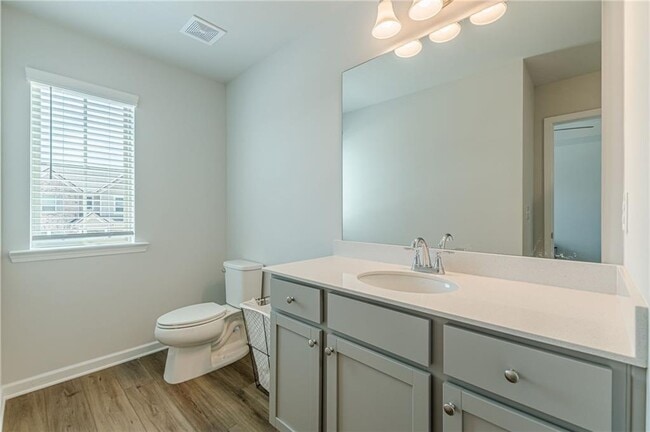 Building Photo - 4010 Diane Ln