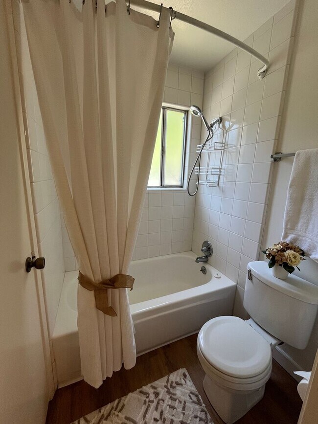 Building Photo - Charming 2-Story Condo on Greenbelt-$500 O...