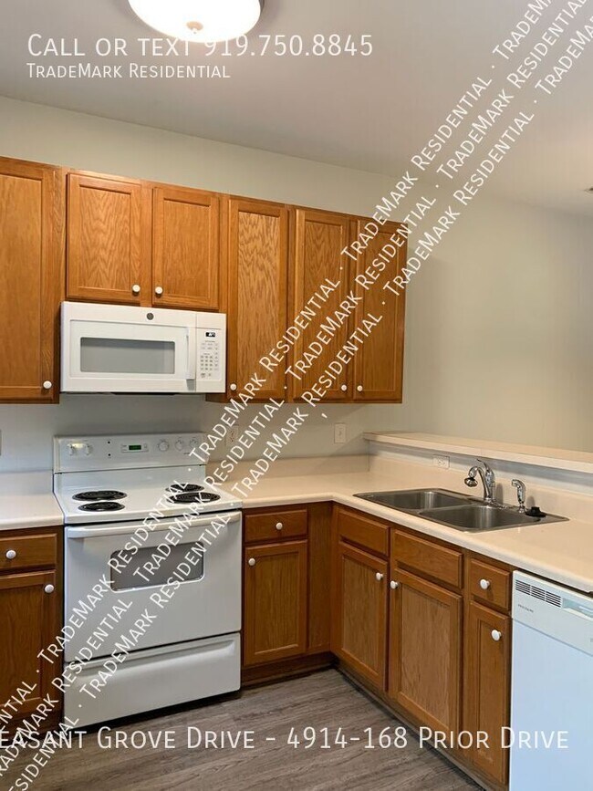 Building Photo - 4900 Pleasant Grove Dr