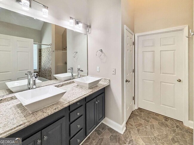 Building Photo - 239 Gallery Ct